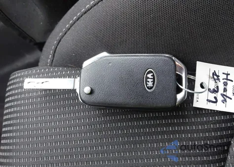 2019 Kia Forte Fe из США, поврежденный, VIN 3KPF24ADXKE079801